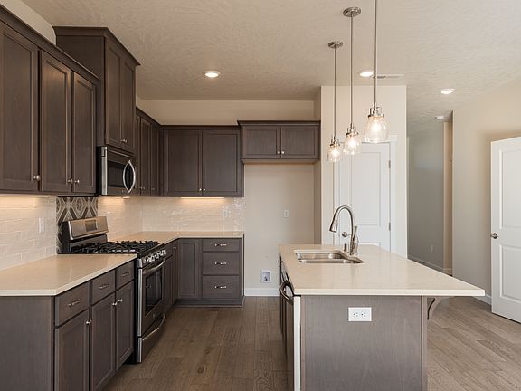 5th image of 4157 S Zillah St