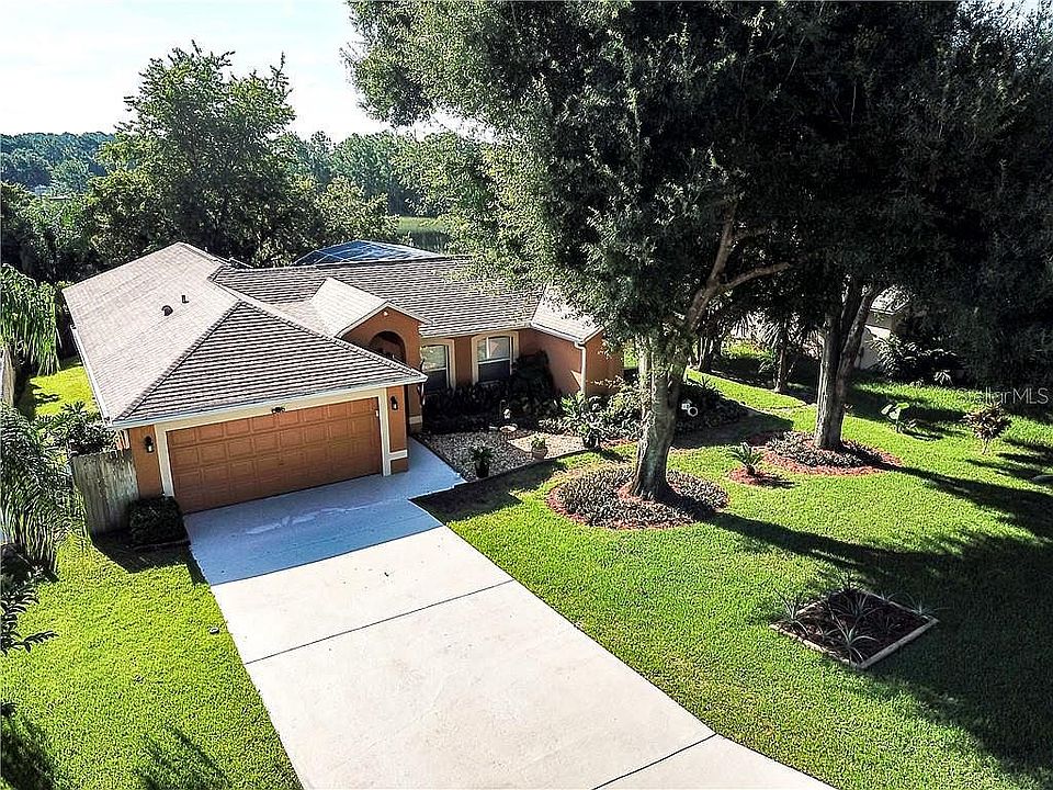 1st image of 513 Bent Oak Loop