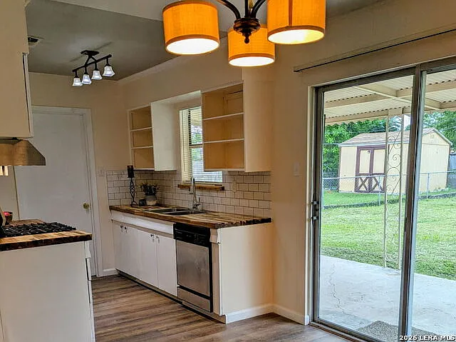 5405 Borchers Dr — Photo 13