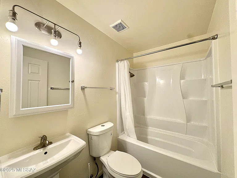 3323 E Blacklidge Dr #3323 — Photo 19