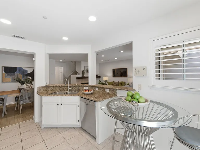 6349 Holly Gillingham Ln — Photo 26