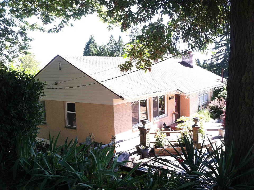 2nd image of 1708 NE 90th St