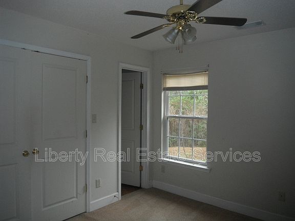 3rd image of 1113 Kelly Dr APT 5