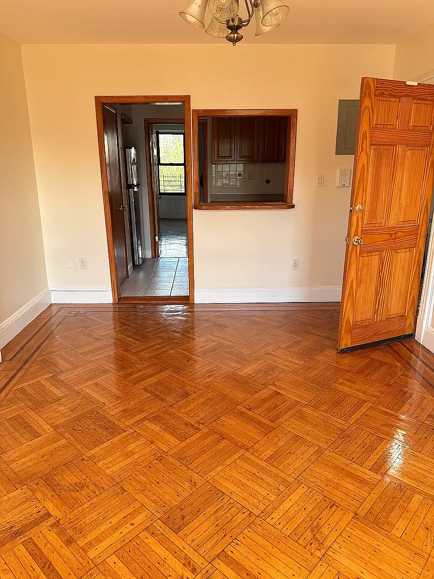 750 Greene Avenue — Photo 2