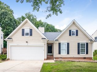 8631 Bodkin Ct, Charlotte, NC 28215