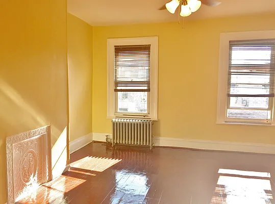 Rented by Sunrise Real Estate | media 13