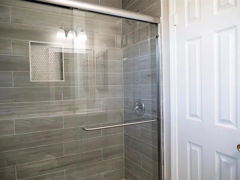 5502 Elm Tree Dr — Photo 20