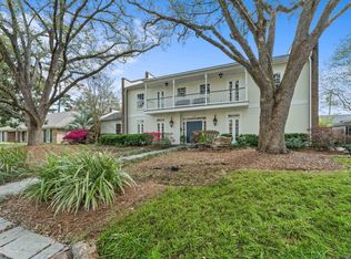 1925 Country Club Dr, Baton Rouge, LA 70808