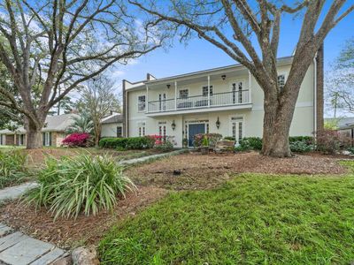 1925 Country Club Dr, Baton Rouge, LA, 70808