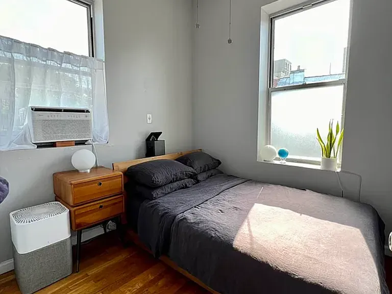 158 Rogers Ave #4C — Photo 4