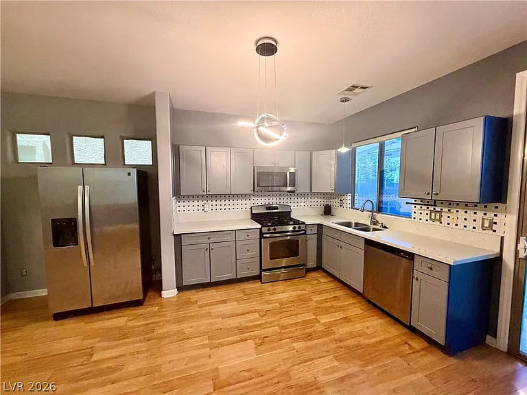 8304 Strawberry Spring St — Photo 9