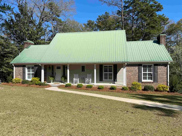 111 Ridgecrest Dr, Andalusia, AL 36421