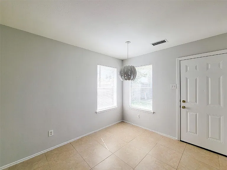 19726 Lindenfield Ct — Photo 19