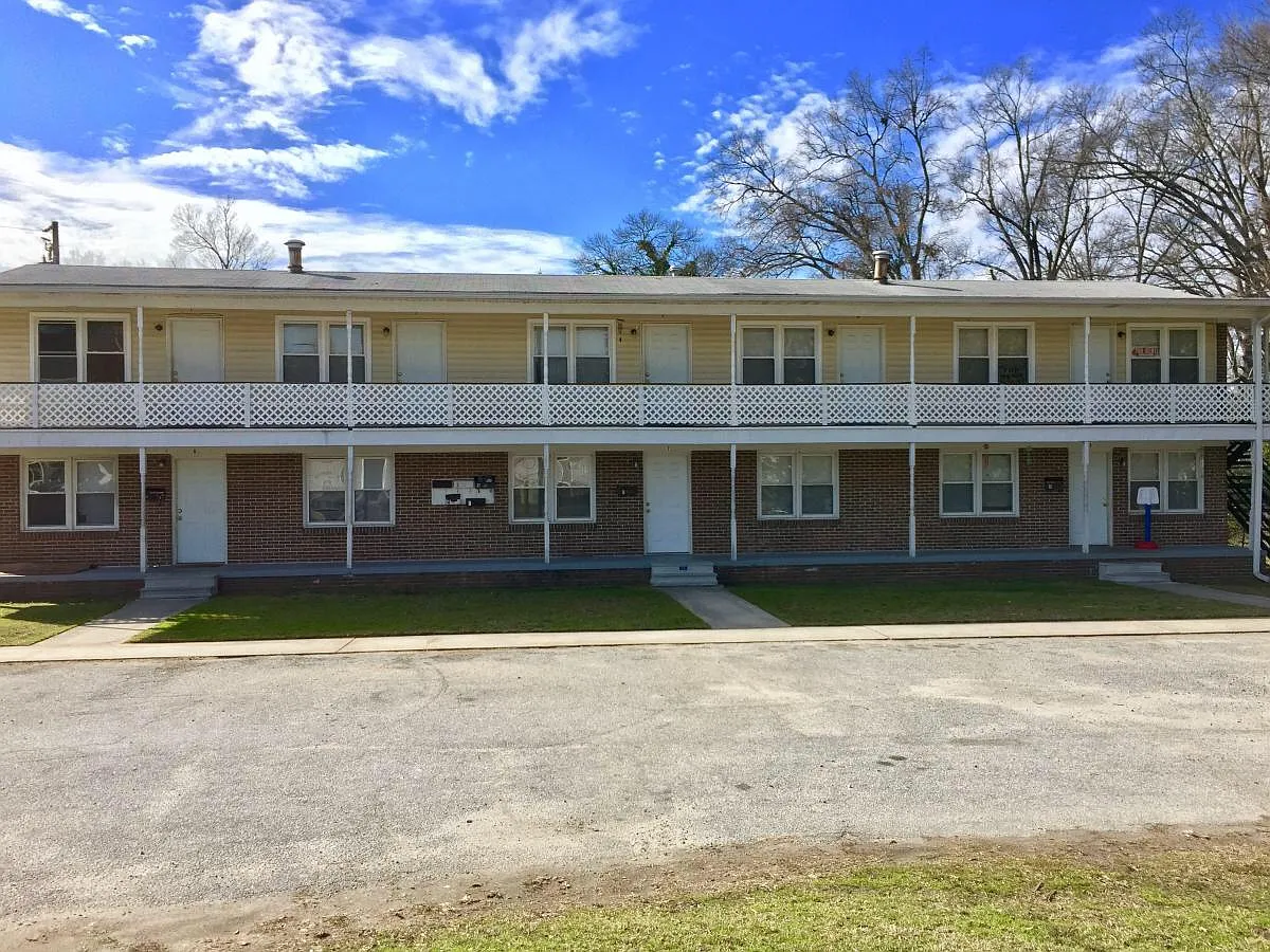 1 bed, 600 sqft, $675 — Photo 1
