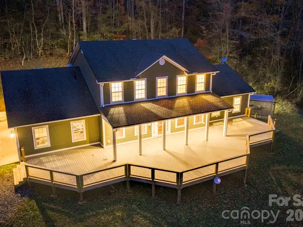 166 Jay Bird Dr, Sylva, NC 28779