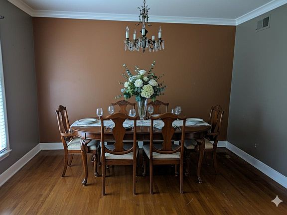 3rd image of 3979 Wisteria Dr