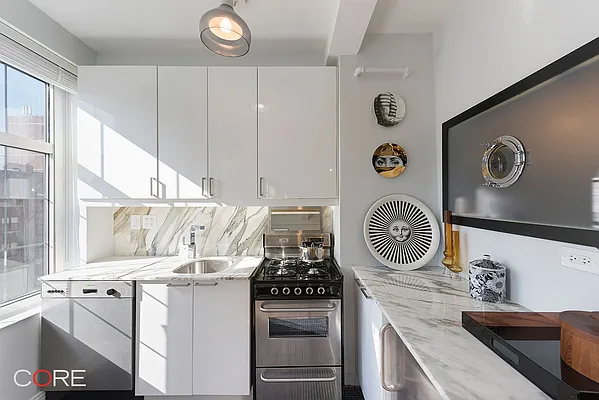 Sold by CORE | media 7