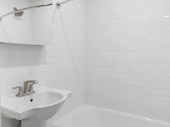 304 West 75th Street image 6 of 13