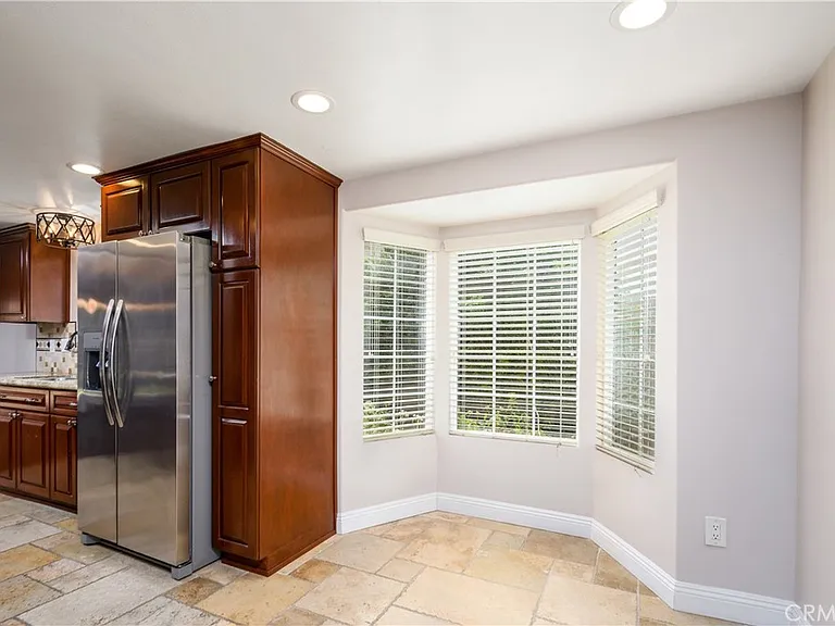 440 Coronado St — Photo 8