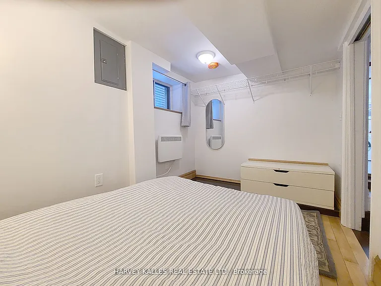 27 Hiawatha Rd #5 — Photo 10