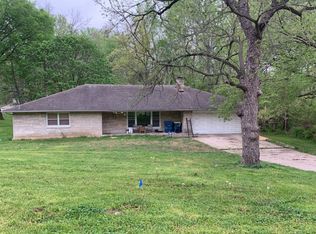 11305 Lexington Ave, Independence, MO 64054