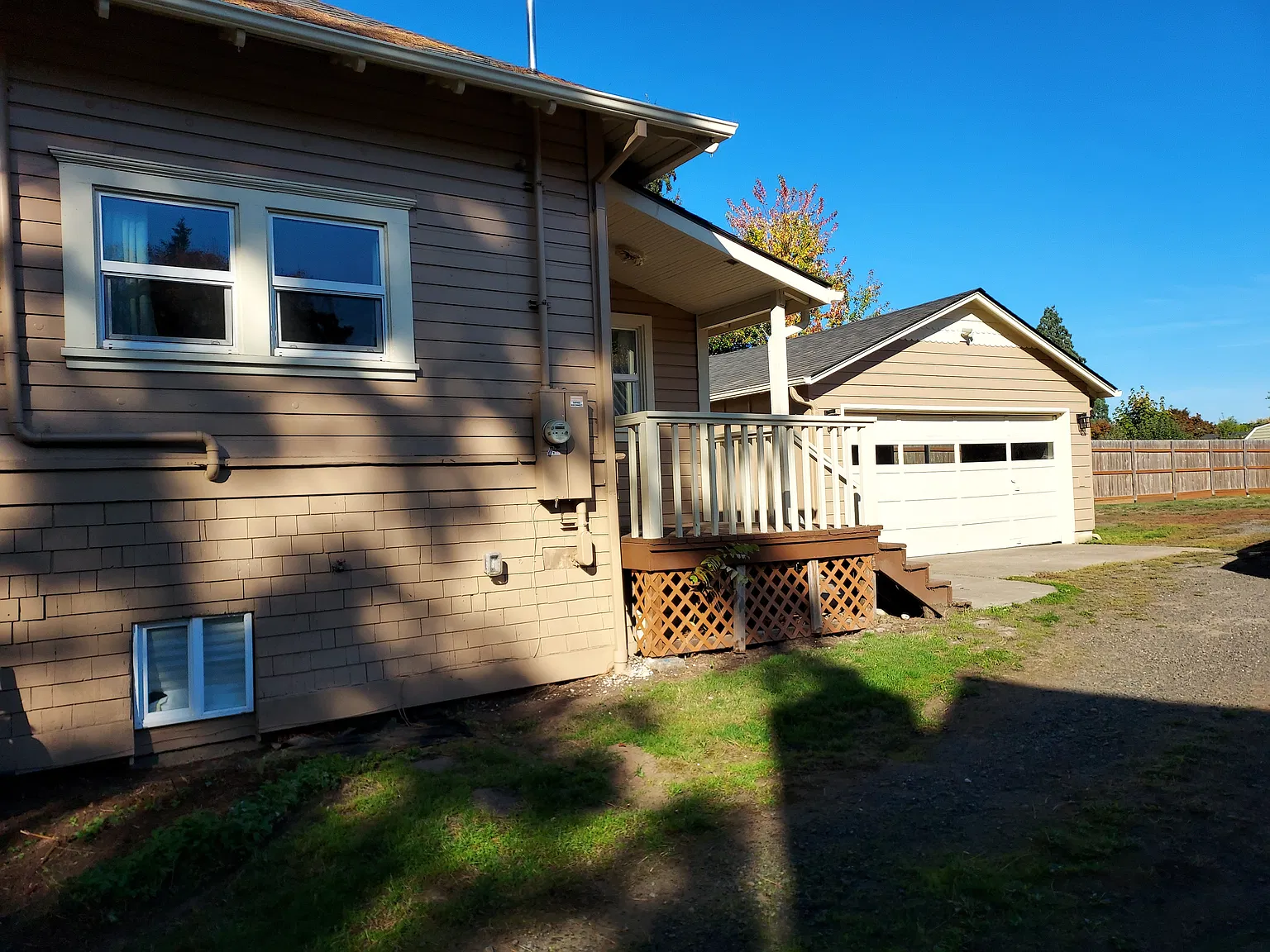 Pine St, Silverton — Photo 3