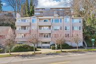109960 - 2167 Dexter Ave N 202, Seattle, WA 98109-001-1.jpg