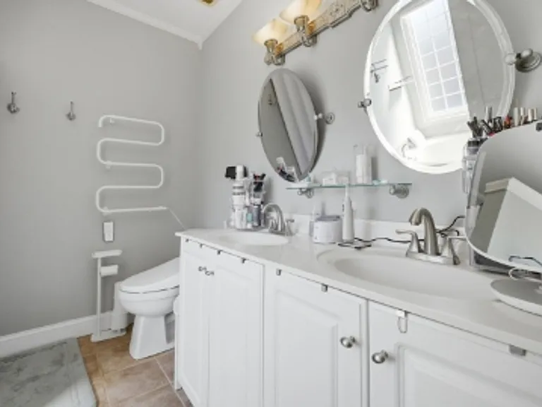 1005 Bay Breeze Dr — Photo 12