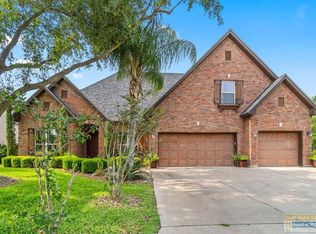109 Palm Valley Cir, Harlingen, TX 78552