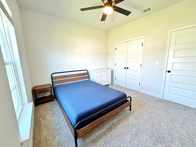 3017 Dowington Dr — Photo 32
