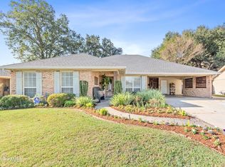 422 Broadmoor Blvd, Lafayette, LA 70503