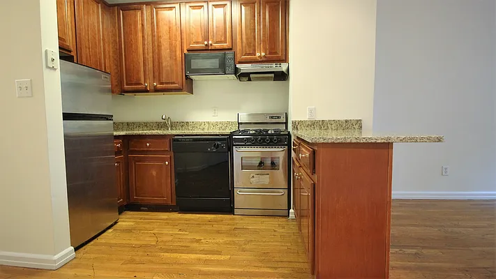 Rented by Keyah Enterprises | media 9