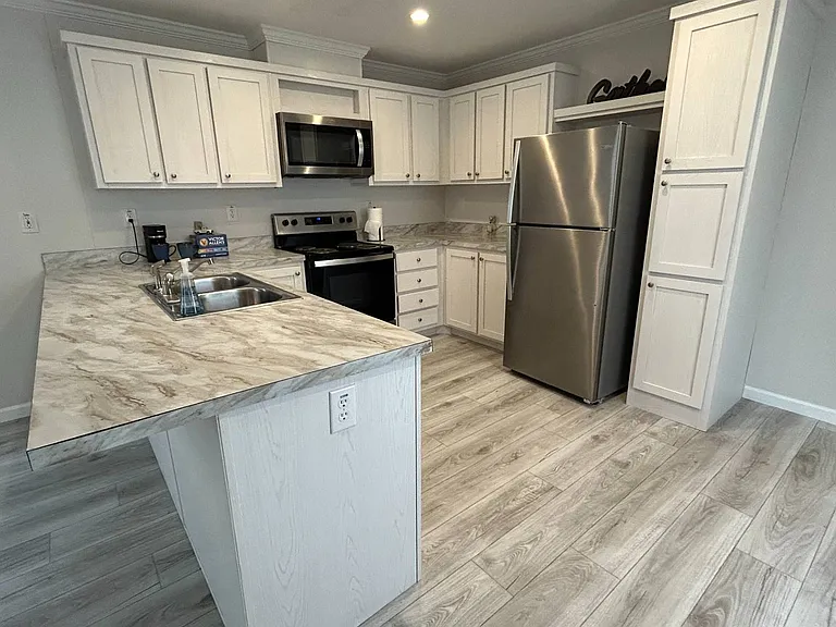 925 301st Blvd E #19 — Photo 4