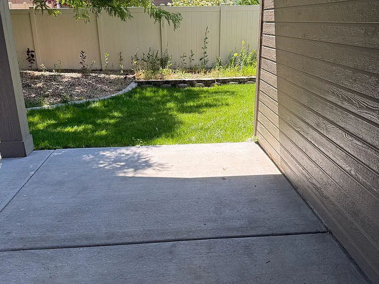 1419 W Raelin Dr — Photo 7