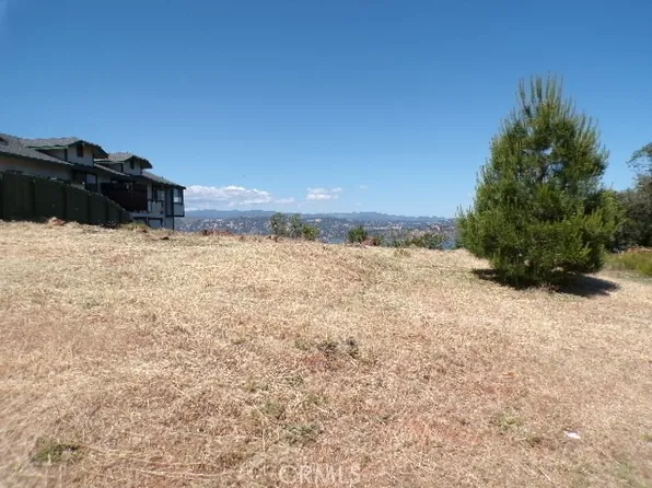 9428 Fairway Dr, Kelseyville, CA 95451