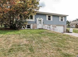 7935 Rider Ln, Hummelstown, PA 17036