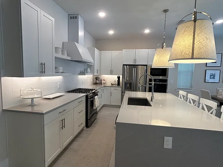 12602 Clear Sapphire Dr — Photo 5