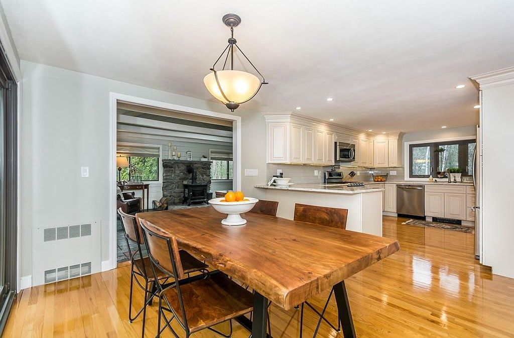 183 King St, Groveland, MA 01834 Zillow