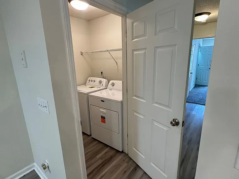 3475 Forestdale Dr #2B — Photo 21