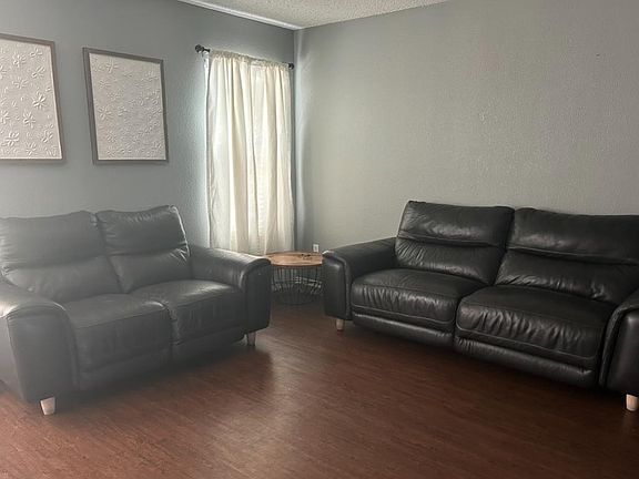 4th image of 5405 Lansdowne Ave