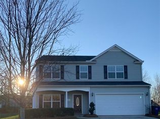 611 Field Crossing Ct, Winston Salem, NC 27107