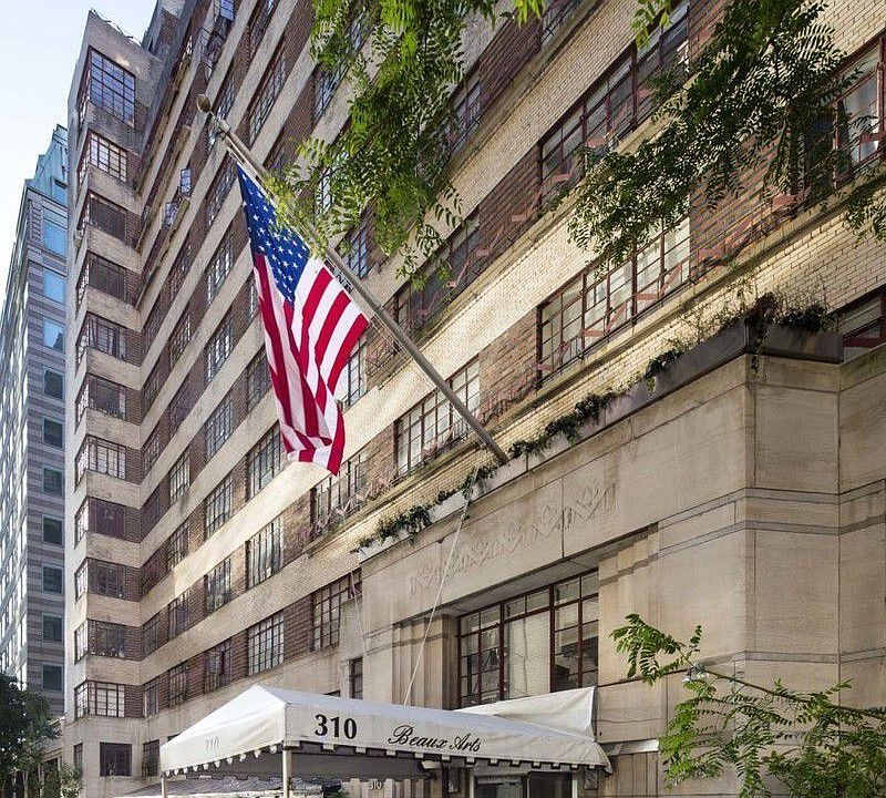 1st image of 307 E 44th St APT 1702