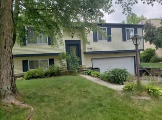 8645 Scarsdale Blvd, Powell, OH 43065