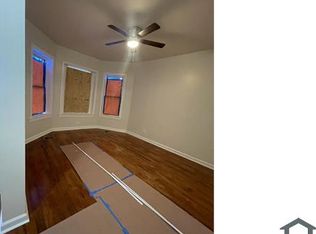 4043 W Polk St APT 1, Chicago, IL 60624