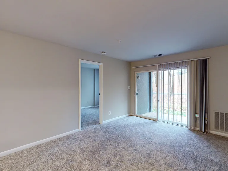 Canterbury Apartments — Photo 86