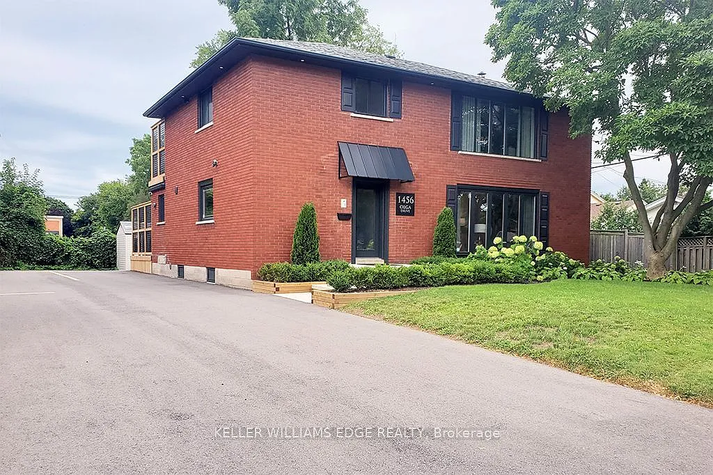 2 bed, $3,800 — Photo 1