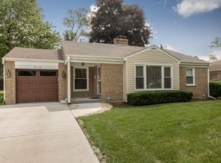409 N Dryden Pl, Arlington Heights, IL
