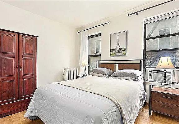 4th image of 715 W 180th St APT 51