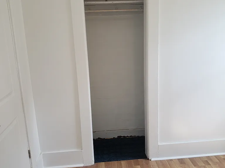 9 Elizabeth St #2 — Photo 17