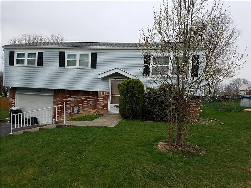 1st image of 1377 Conway St